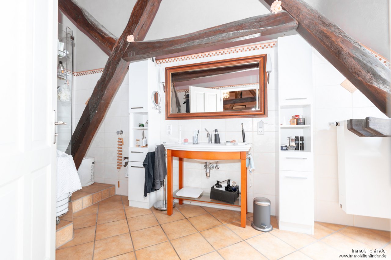 Badezimmer 2. Wohnbereich Badezimmer 2. Wohnbereich