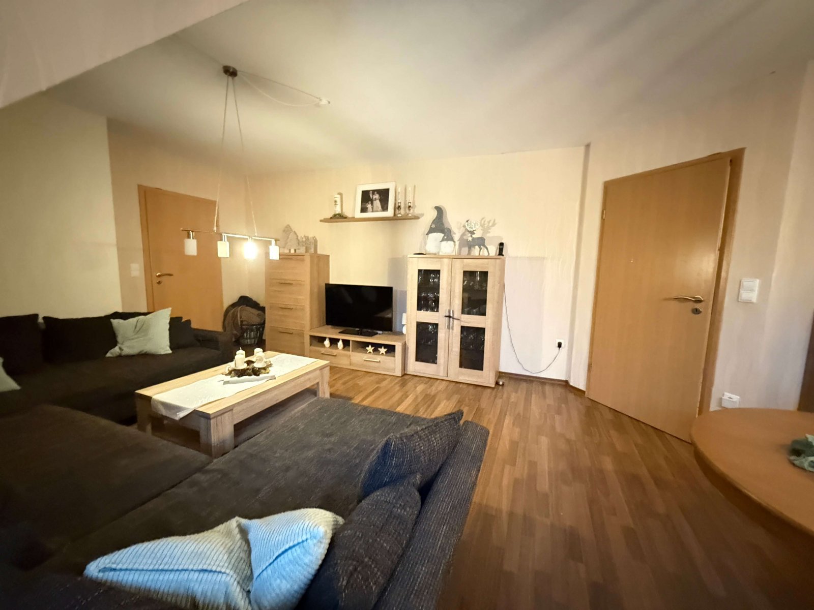 Käufer Provisionsfrei! Wohnen, wo Ruhe und Großzügigkeit sich treffen – großes ZFH in Grenznähe