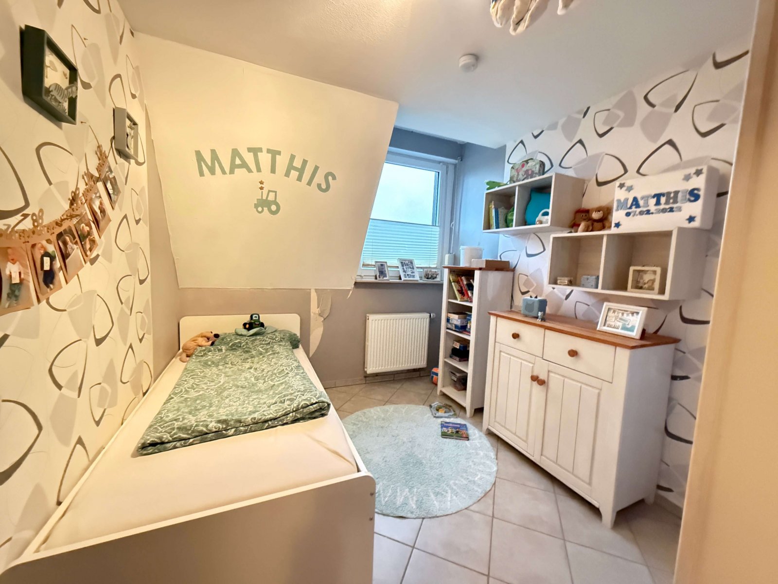 Käufer Provisionsfrei! Wohnen, wo Ruhe und Großzügigkeit sich treffen – großes ZFH in Grenznähe