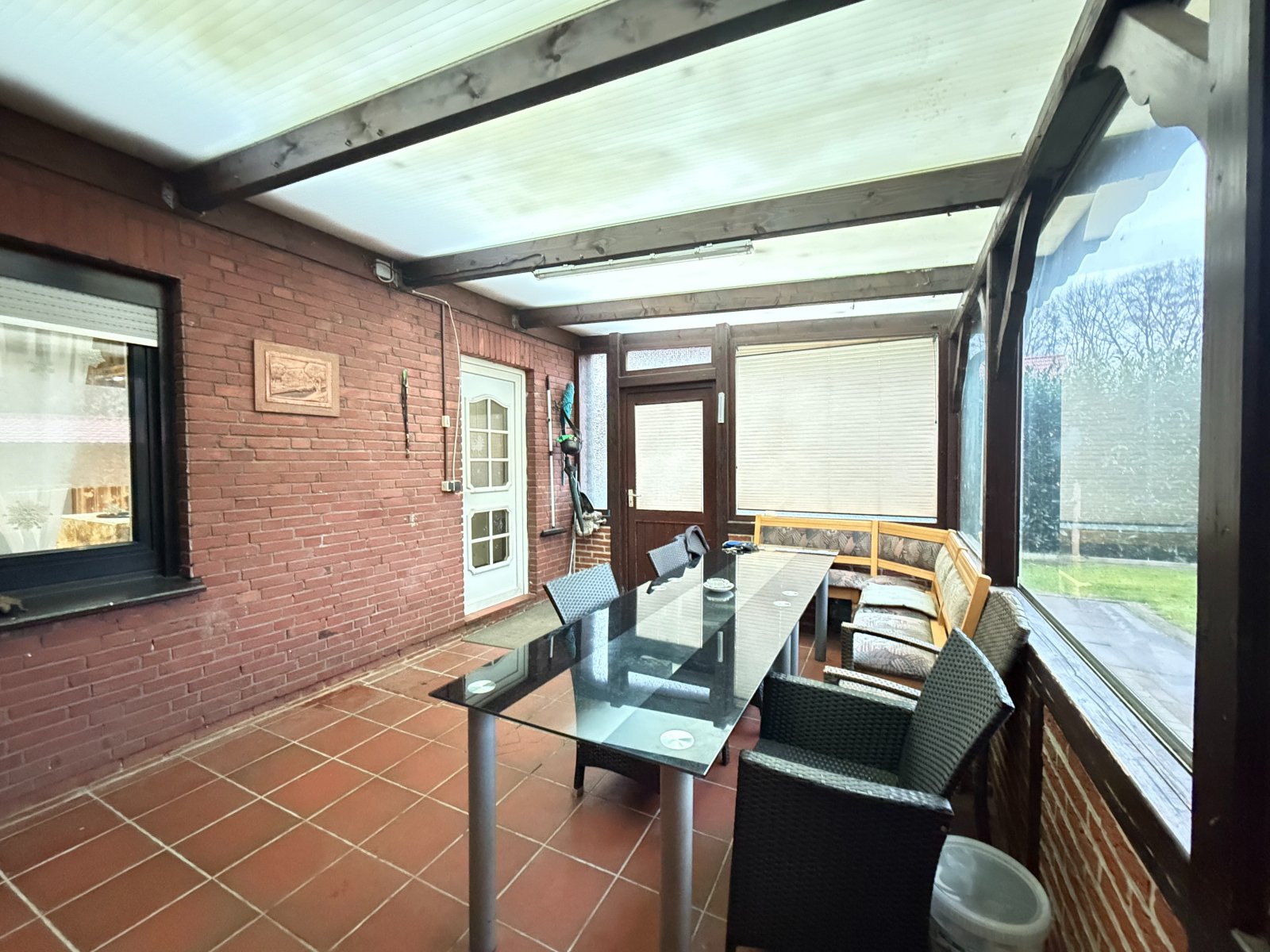 Überdachte Terrasse EG Überdachte Terrasse EG