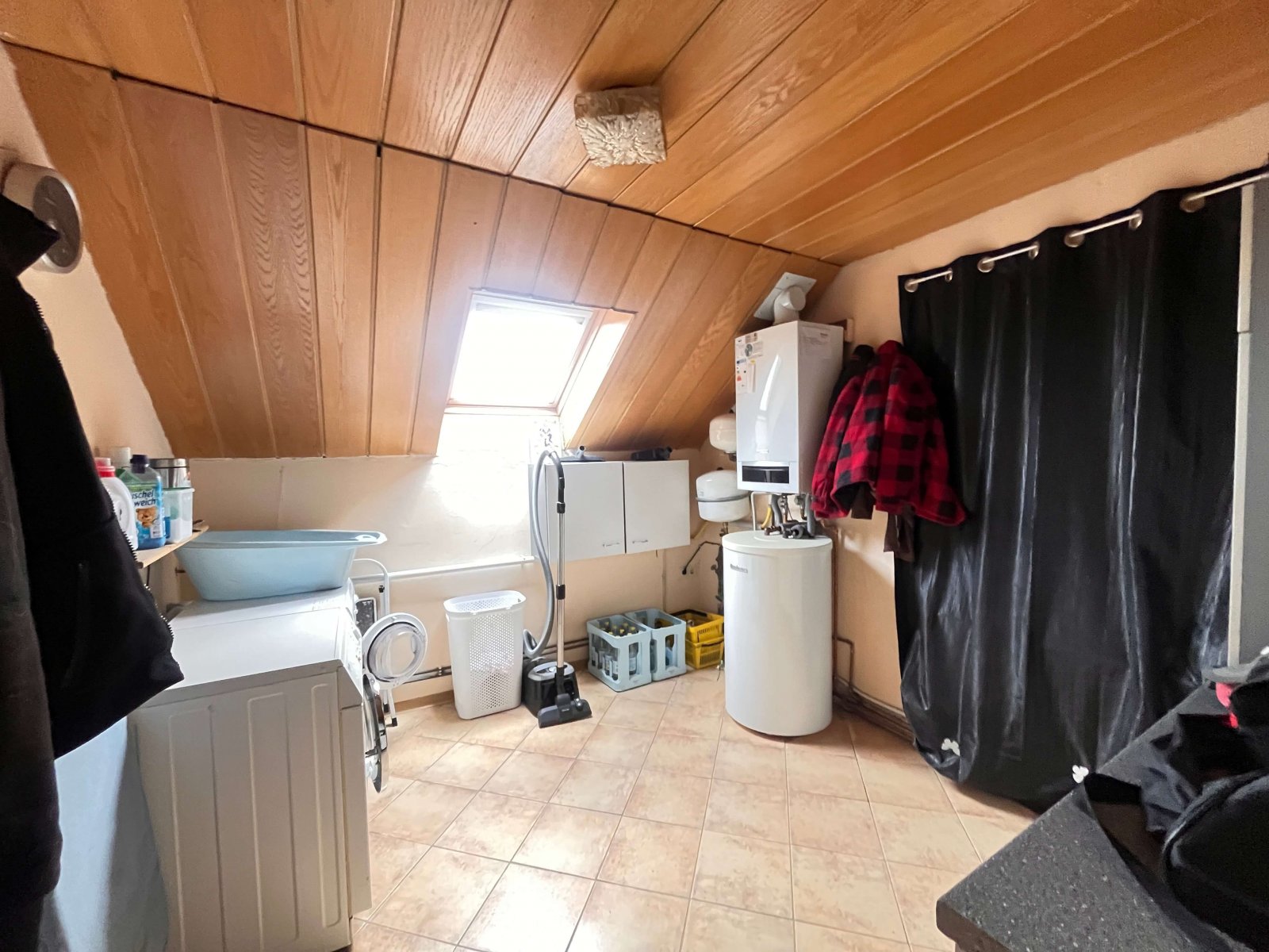 Charmantes Traumhaus – Großzügiges Zweifamilienhaus mit Weitblick und vielen Möglichkeiten!