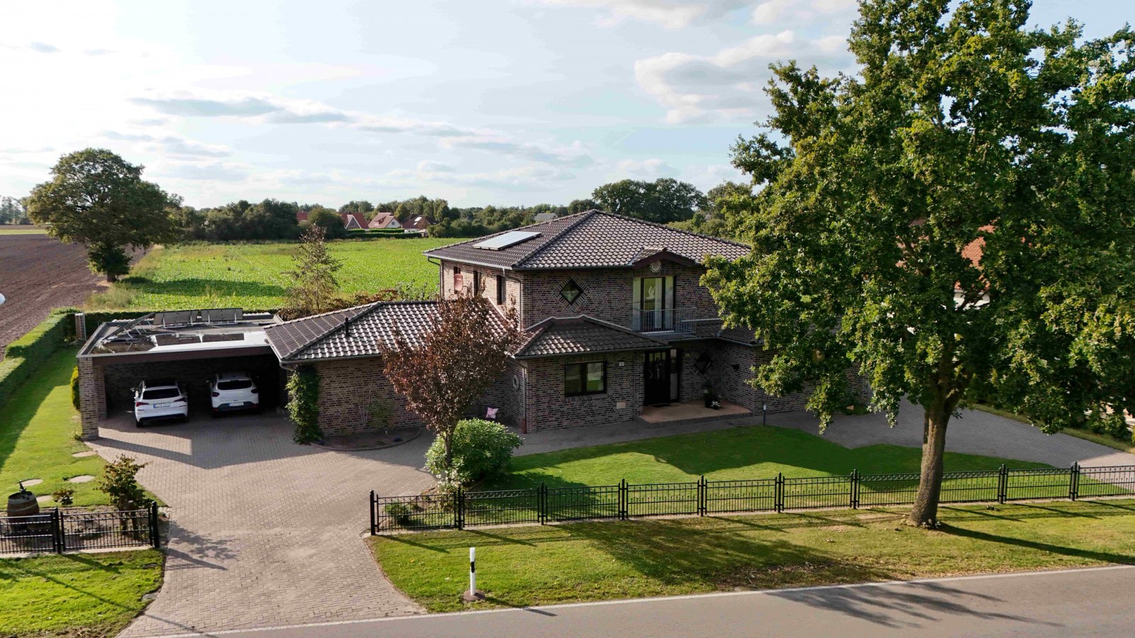 Idylle trifft auf Komfort – Ihr Traumhaus in Neurhede wartet auf Sie!