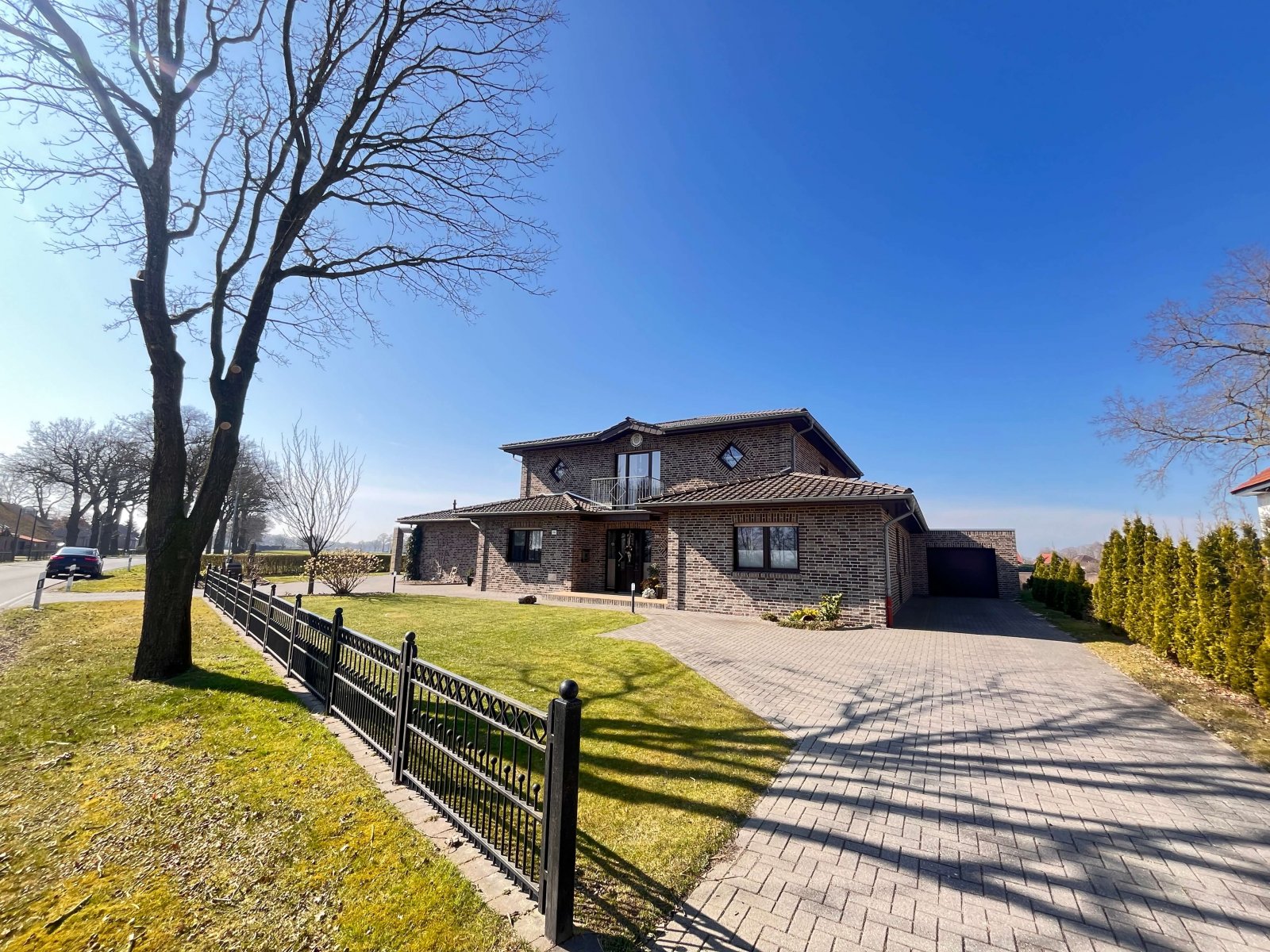 Idylle trifft auf Komfort – Ihr Traumhaus in Neurhede wartet auf Sie!