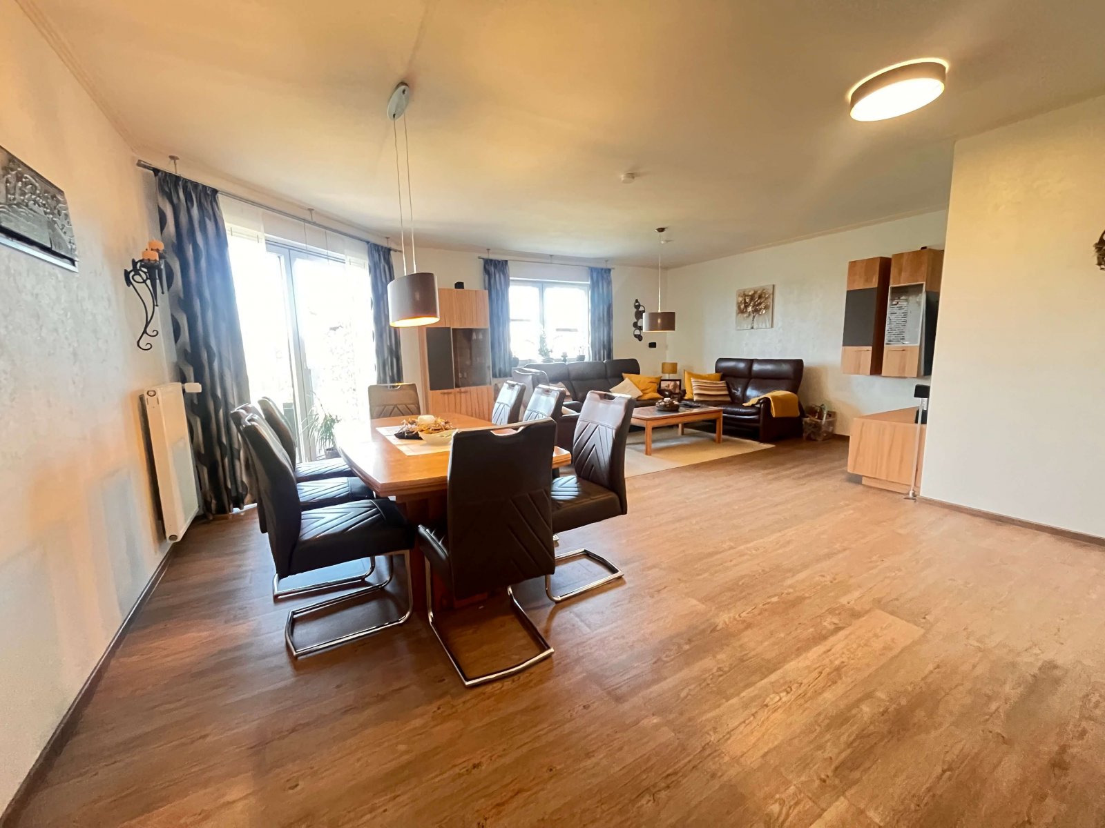 Idylle trifft auf Komfort – Ihr Traumhaus in Neurhede wartet auf Sie!