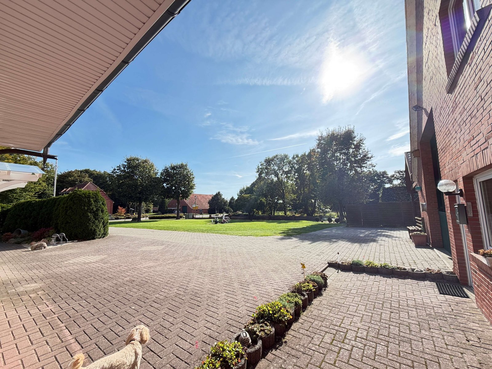 Charaktervolles Anwesen mit Gaststätte, Ferienwohnungen, PV-Anlage – ein Platz zum Leben u. Träumen