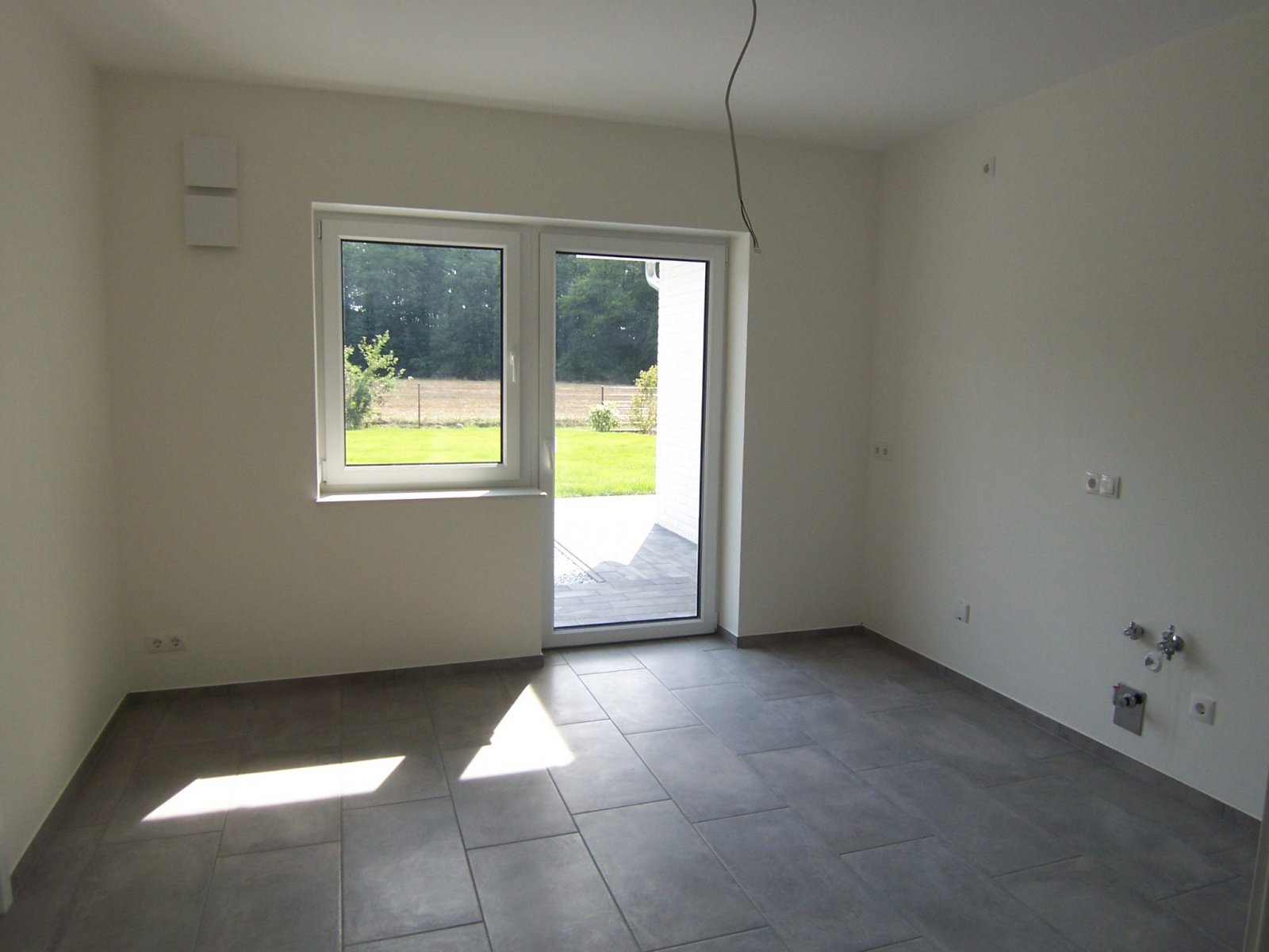 Ankommen, Wohlfühlen, Zuhause sein – Ihr Neubau-Walmdachbungalow zum Verlieben