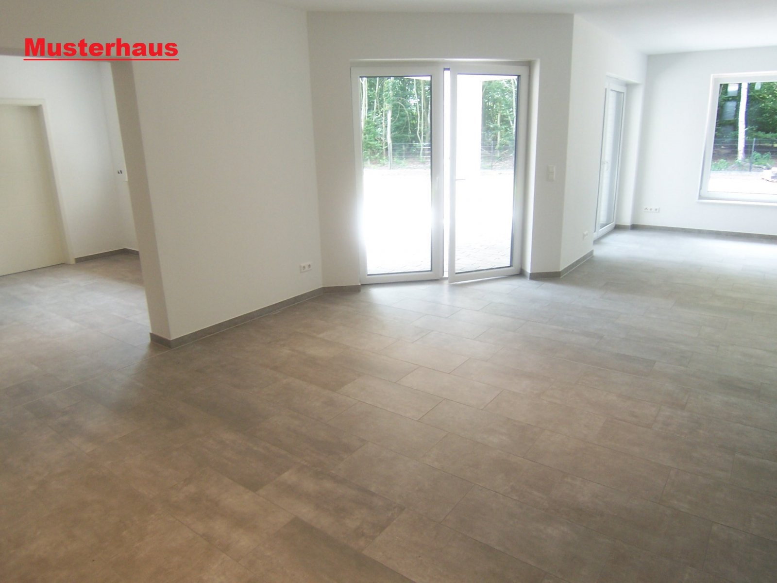 Wohnen auf einer Ebene – großzügig, elegant und energieeffizient!