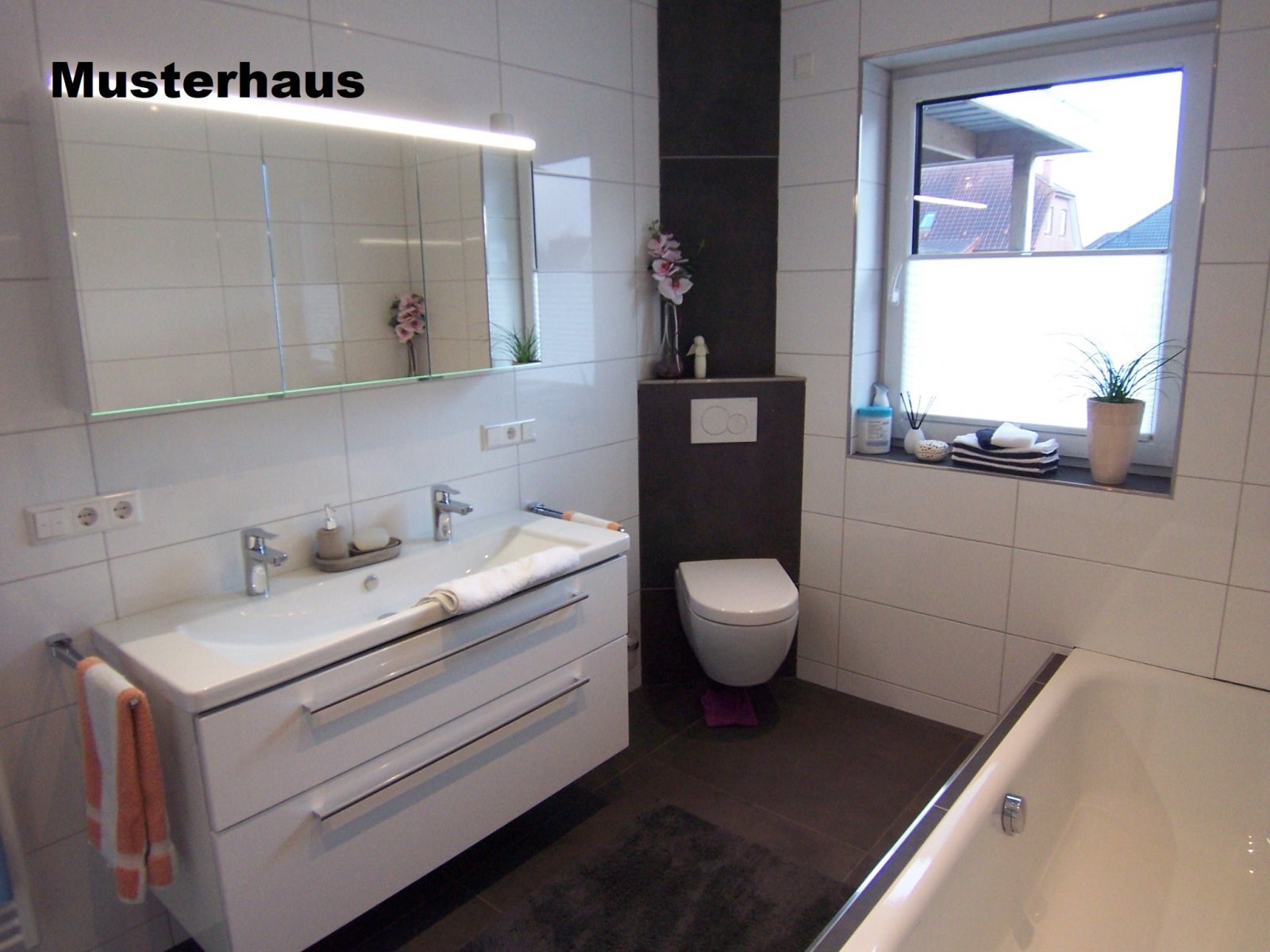 KFW 40+ Exkl. Neubau Doppelhaushälfte in beschaulicher