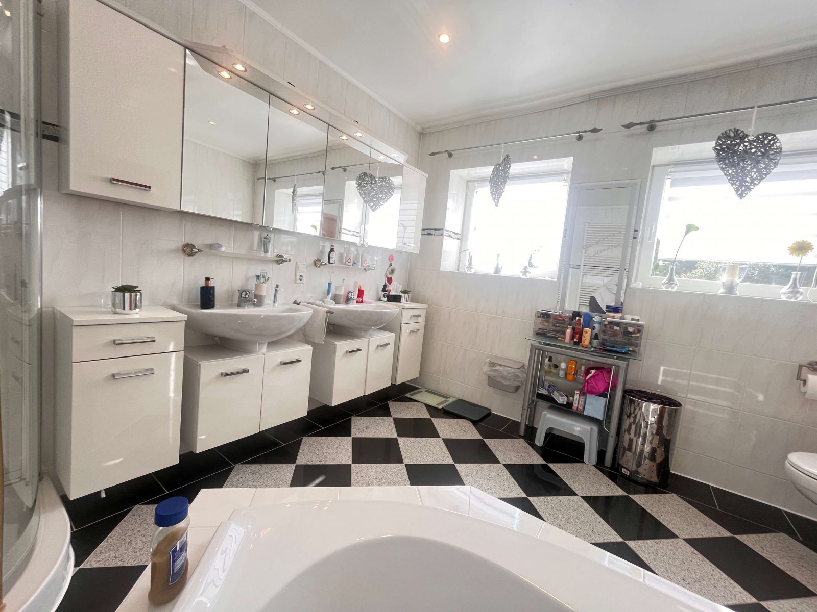 Käufer Provisionsfrei! Charmantes Einfamilienhaus mit viel Platz zum Leben!