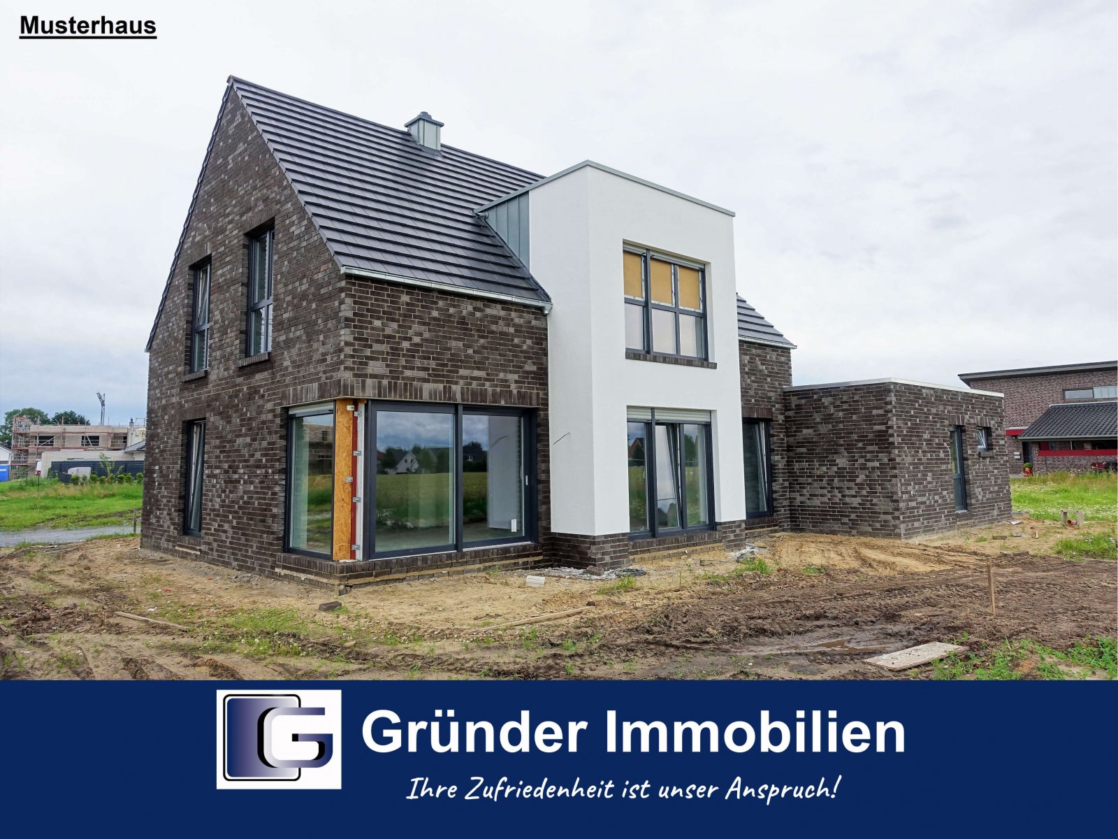 Exklusiver Neubau - Einfamilienhaus im modernem Baustil