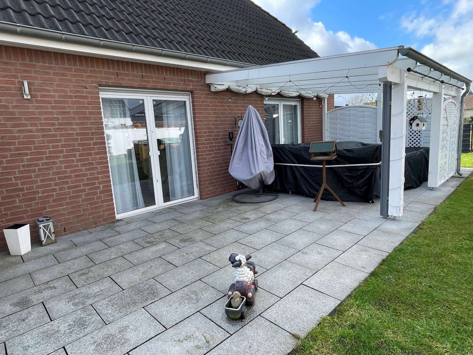 Terras met toegang tot de tuin Terras met toegang tot de tuin