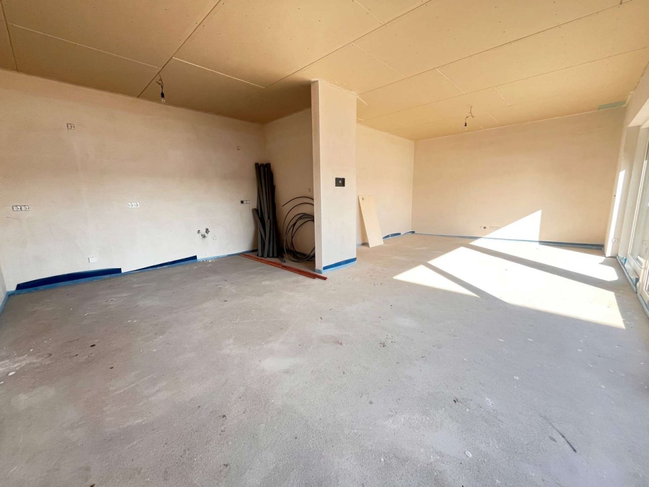 Woonkamer met open keuken Woonkamer met open keuken
