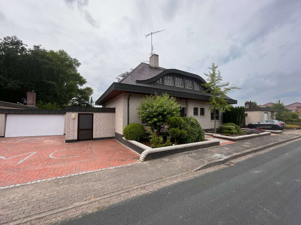Huis met garage Huis met garage