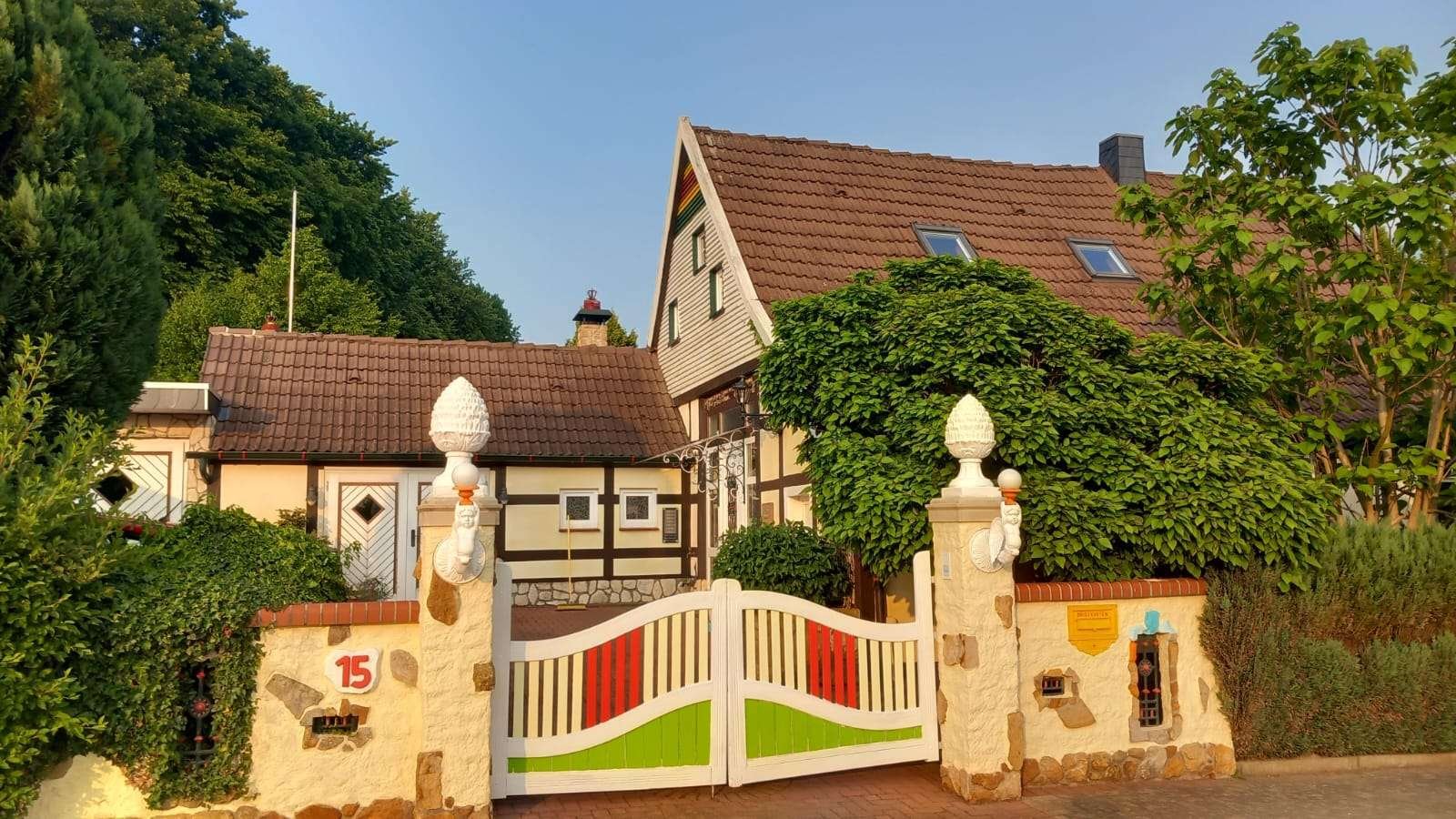 Een uniek historisch pand gecombineerd met moderne luxe - een droom op een afgelegen locatie - geen commissie voor kopers! 