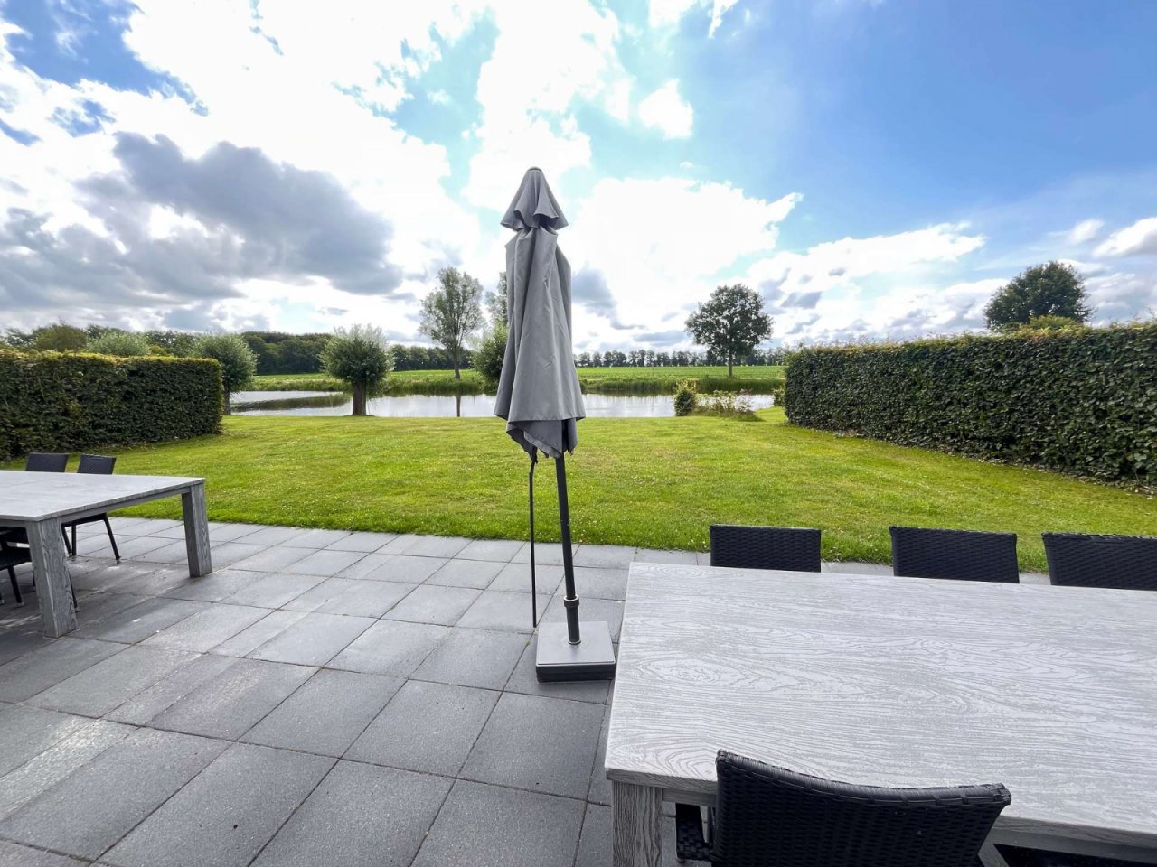 Uitzicht vanaf het terras Uitzicht vanaf het terras